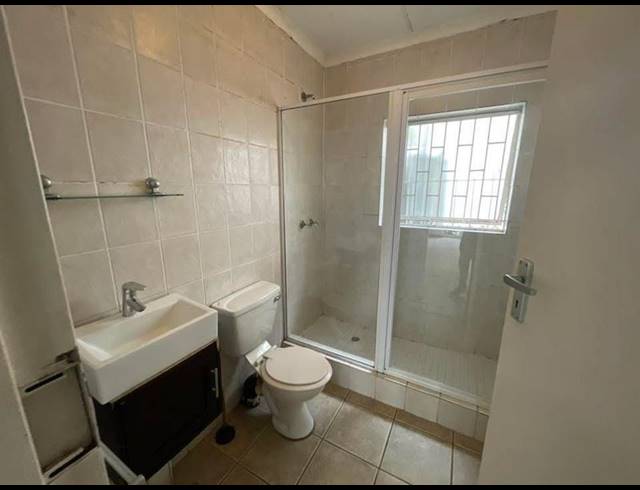 2 BEDROOM TOWNHOUSE FOR SALE IN SANDOWN